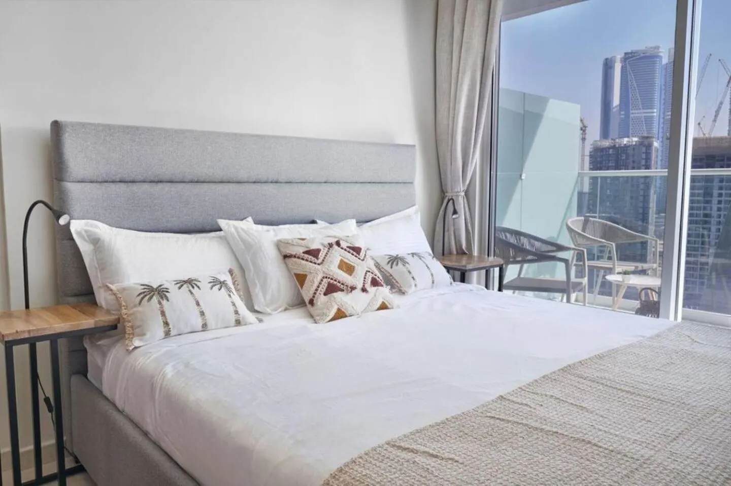 Apartment Canal View 1Br Flat 5 Min Walk To Dubai Mall